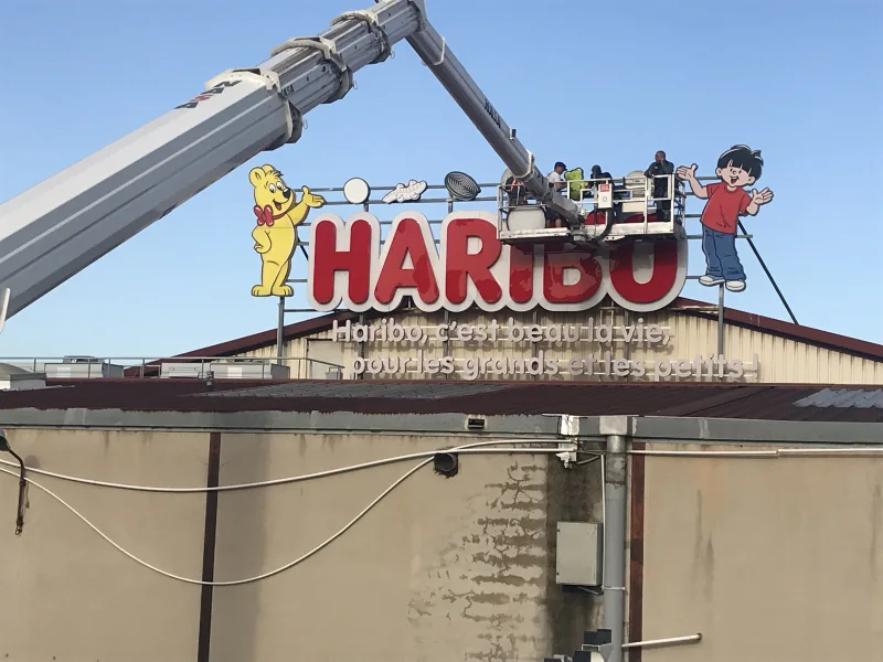 Enseigne publicitaire haribo – Les Pennes-Mirabeau – RDE ENSEIGNES-800 enseigne-publicitaire-haribo-les-pennes-mirabeau-rde-enseignes-480