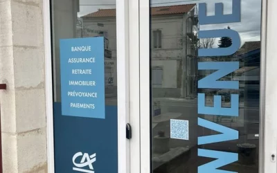 Vitrophanie à Cabriès : adhésive et personnalisée